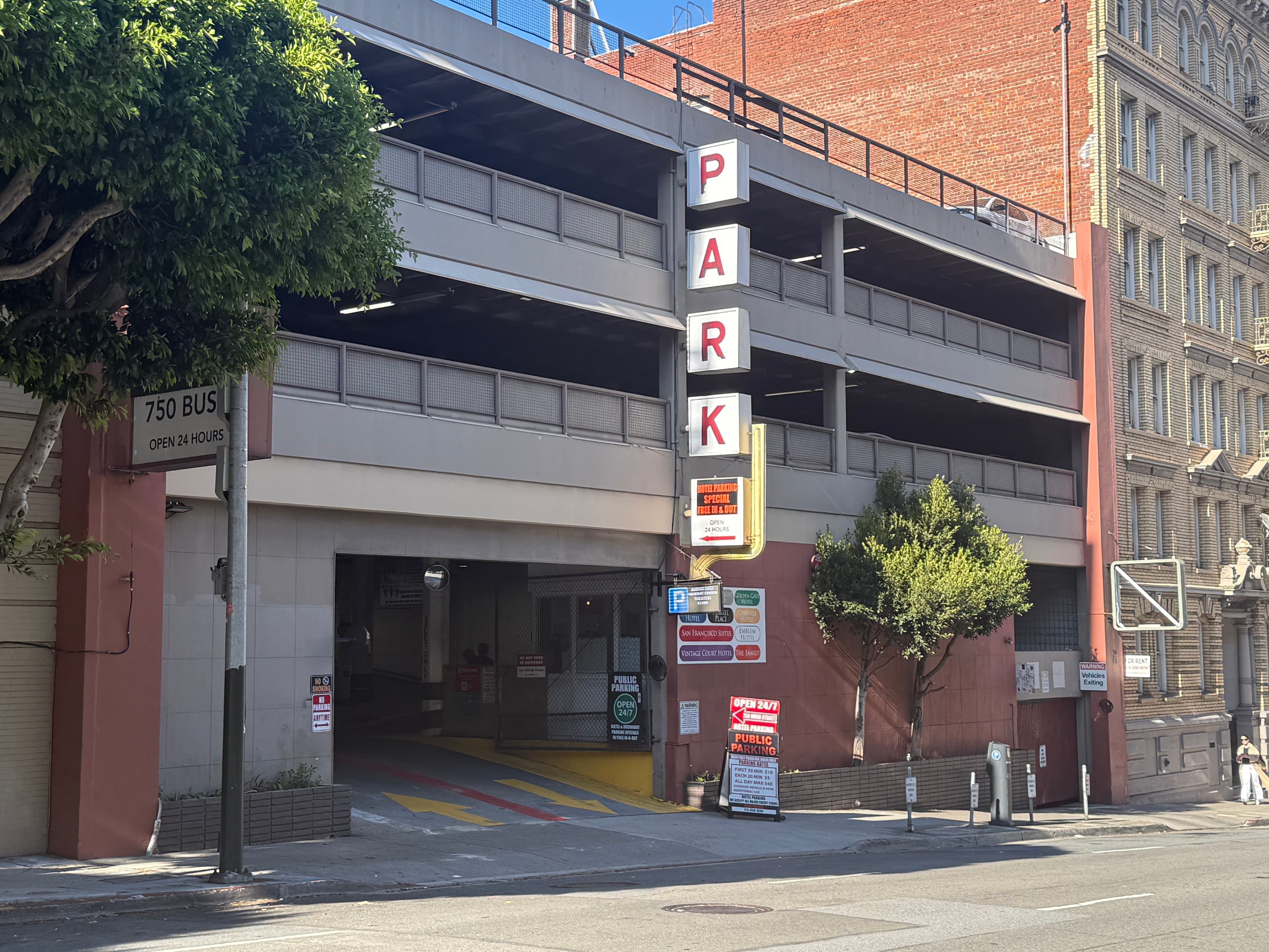 750 Bush Garage - View 1